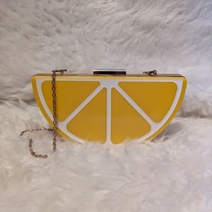 Lulu's Lemon Clutch 🍋